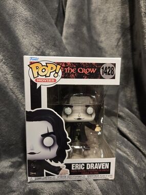 Funko POP! Eric Draven Vinyl Figure - Black, White & Gold Accent